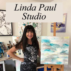 photo of artist Linda Paul