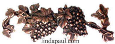 bordeaux onlay of grapes and vines